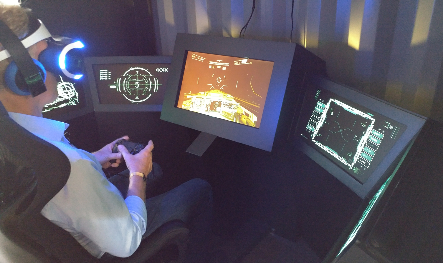 Call of Duty XP Infinite Warfare PlayStation VR Jackal Assault Demo Station Cockpit
