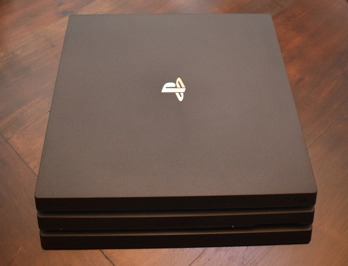 PS4 Pro Unboxed Top Front